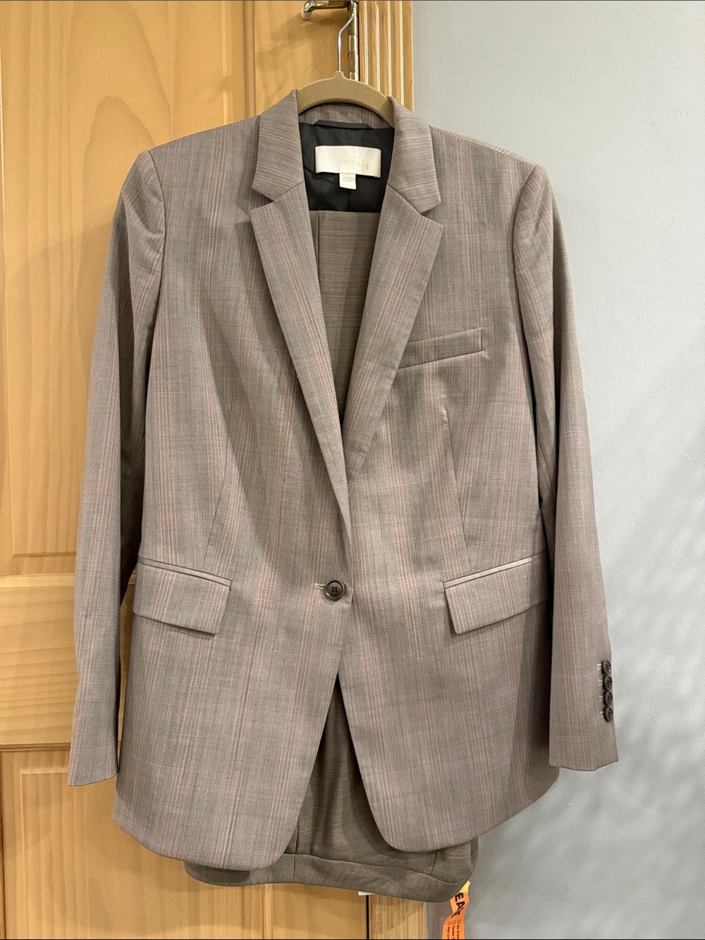 BOSS Hugo Boss Women’s Gray Wool Blend Skirt Suit Set Size 6 Blazer & Pencil skr